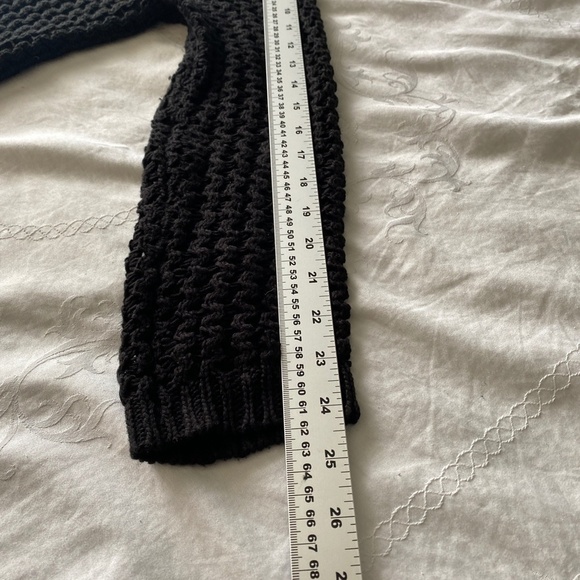H&M Womens Black Loose Cable Knit Long Sleeve Popover Sweater Medium See-Through - Picture 12 of 15